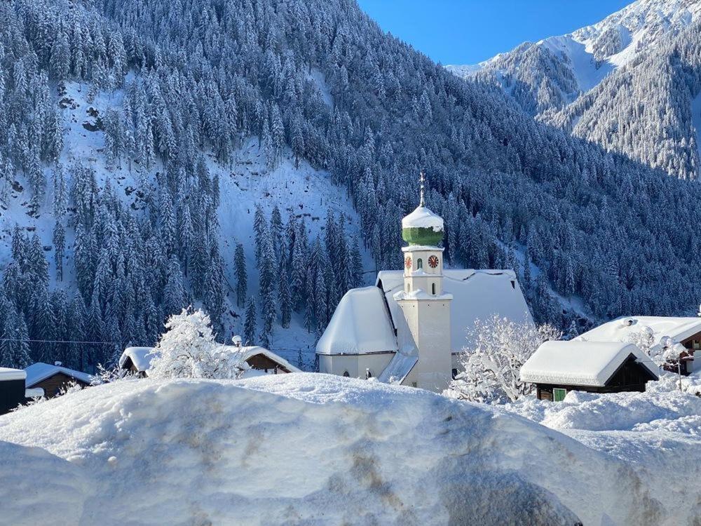 Haus Albuin Lägenhet Sankt Gallenkirch Exteriör bild